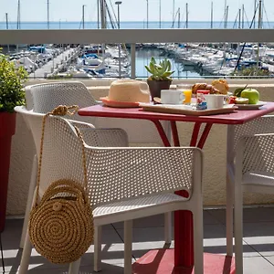 Ibis Budget Bord De Francie