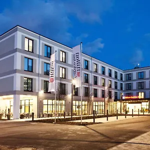 Hilton Garden Munich Messe فندق